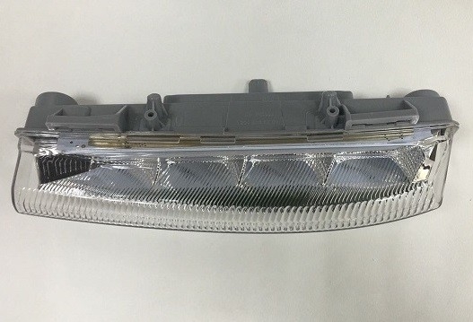 MERCEDES W204 W212 GÜNDÜZ SİS FAR SOL 2049068900