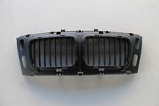 BMW E34 PANJUR ORTA SİYAH GENİŞ TİP ÇERÇEVESİZ 1994-96 51138148727