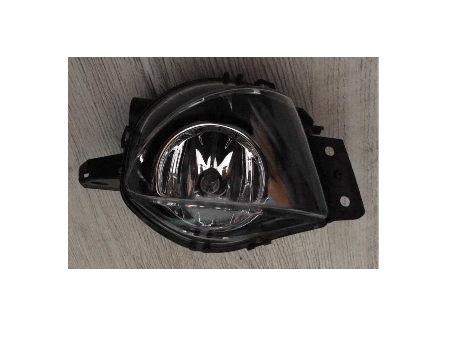 BMW E91 E90 SİS FARI SAĞ ÇIKMA ORİJİNAL TEMİZ 2004-2008 63176948374