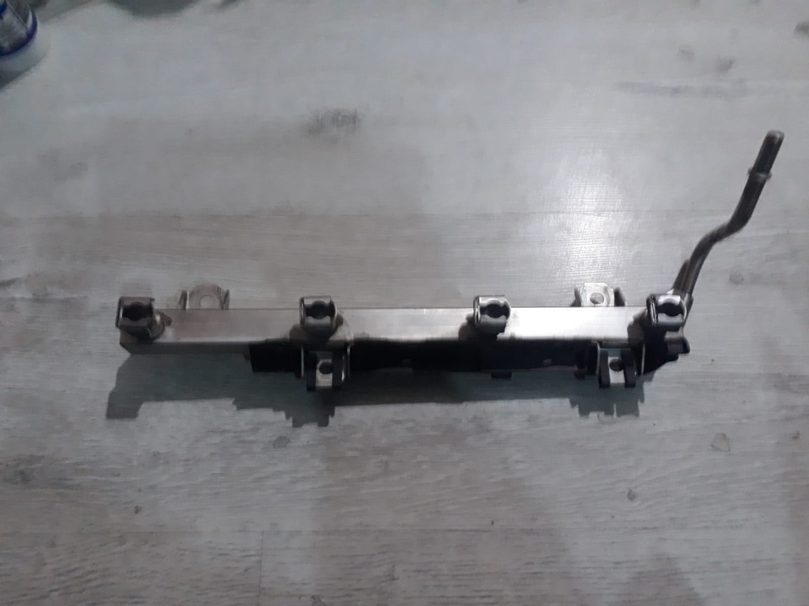 BMW E60 E81 E82 E84 E87 E88 E90 E91 E92 E93 ENJEKTÖR BORUSU ÇIKMA ORİJİNAL 13537530420