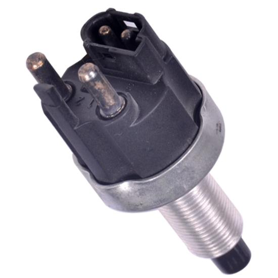 MERCEDES W123 W126 W201 FREN PEDAL ŞALTERİ 4 FİŞLİ 2035450106