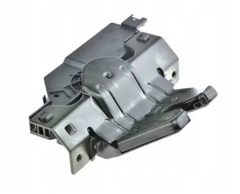 BMW E46 E60 E63 E64 E81 E82 E85 E86 E87 E88 E90 E92 BAGAJ KİLİDİ 51247840617