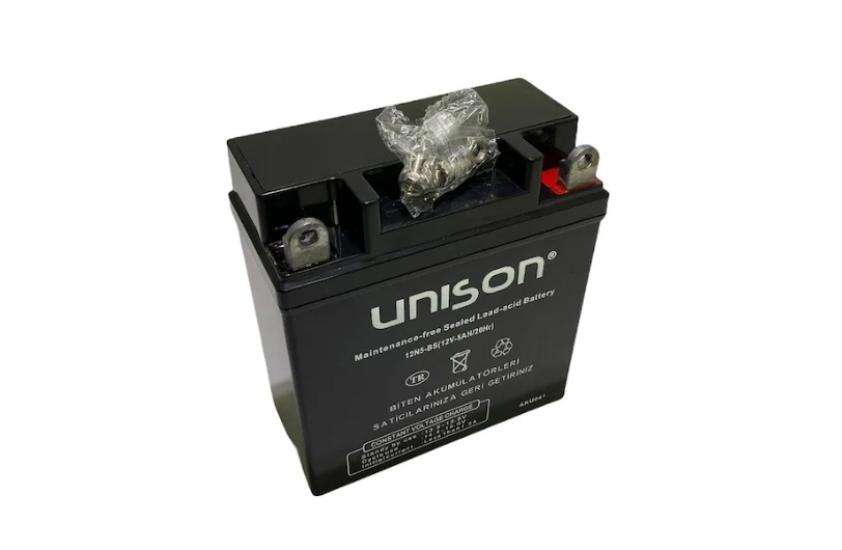 UNİSON 12V 5AH 20Hr DİK MOTORSİKLET ATV AKÜSÜ 387460372 