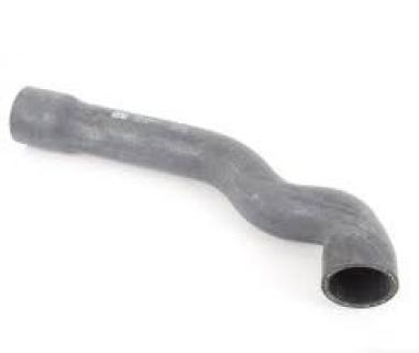 BMW E36 320i RADYATÖR ÜST HORTUMU 11531708499 11531720722